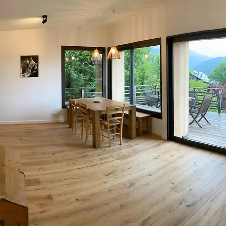 Ecological Facing Mont Blanc In Dom wakacyjny